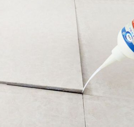 河源瓷砖空鼓维修公司分享卫生间瓷砖脱落的原因可能有以下几点
